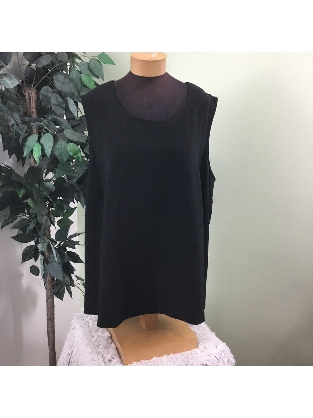 Maggie Barnes 3X black tank top with keyhole back